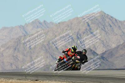 media/Dec-01-2025-Moto Forza (Mon) [[2daa91e15f]]/2-Intermediate Group/Session 4 Turn 9/